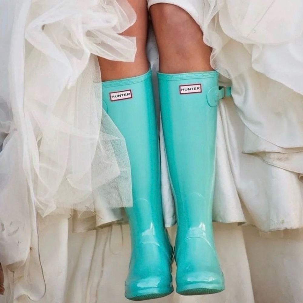 Hunter Tall Gloss Rain Boots in Turquoise